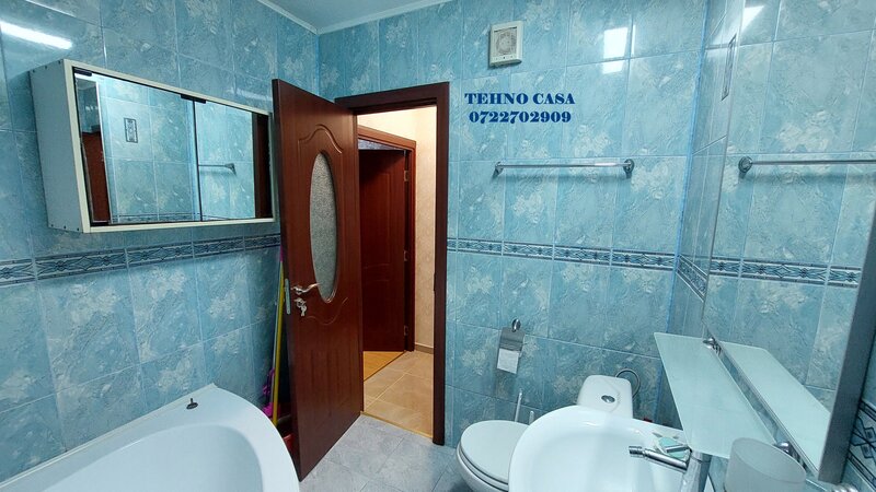Sos. Panduri, metrou Academia Militara la 800 m
